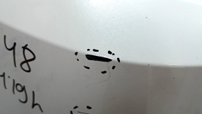 Bara față, nefinisată, Toyota Rav4 19-25, fără senzori de parcare, fabricată în Japonia, albă, cu folie de protecție, zgârieturi, crăpături la elementele de fixare