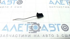 Фишка на сирену Toyota Rav4 19-25