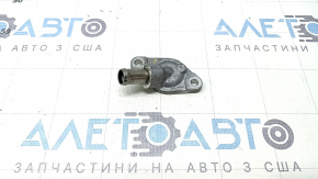 Фланец системы охлаждения Toyota Rav4 19-25 hybrid металл, малый