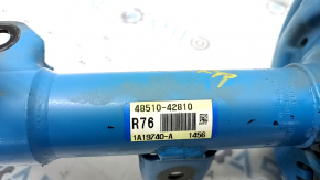 Стойка амортизатора в сборе передняя правая Toyota Rav4 19-25 hybrid AWD, SE, XSE Japan built