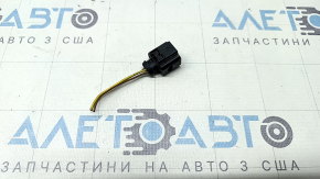 Фишка на датчик давления кондиционера Audi Q5 8R 09-17
