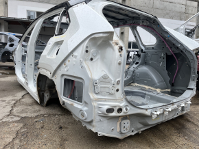 Четверть крыло задняя левая Toyota Rav4 19-20 на кузове, белая