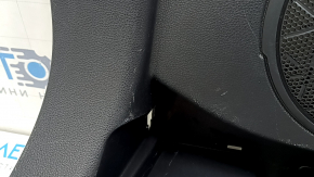 Обшивка арки левая Toyota Rav4 19-25 черная, JBL, царапины, побелел пластик, примяты крепления