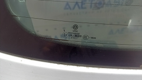 Дверь багажника голая со стеклом VW Tiguan 18-24 белый LB9Z, с поводком дворника и трапецией, царапины на стекле