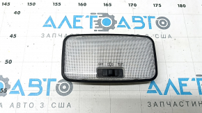 Плафон освещения задний Toyota Rav4 19 черный, царапины