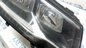 Фара передняя правая VW Tiguan 18-21 галоген, ДХО LED, под полировку, сколы