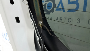 Дверь багажника голая со стеклом Toyota Rav4 19-25 под электропривод, тонировка, белый 2QJ