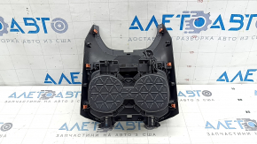 Подстаканник Toyota Rav4 19-22 черный, царапины