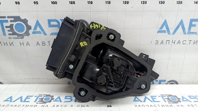 Фонарь внутренний двери багажника правый BMW X2 F39 18-23 царапины