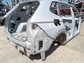 Aripă spate dreapta VW Tiguan 18-24 lungă pe caroserie, albă, cu proeminențe