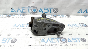 Кронштейн задней подушки двигателя Lexus ES300h 19-26