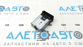 Порт зарядки центральной консоли Lexus ES 19-21