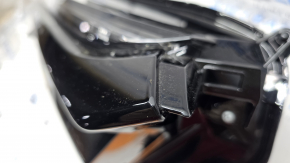 Фара передняя правая в сборе Honda CRV 23-26 LED с черным глянцевым молдингом, царапины на молдинге