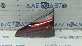 Фонарь внутренний дверь багажника правый Toyota Rav4 16-18 LED