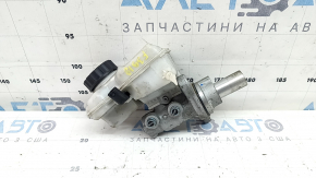 Главный тормозной цилиндр с бачком BMW X2 F39 18-23 B46 с крышкой
