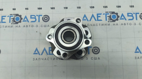 Butuc spate stânga Toyota Highlander 20-26 AWD