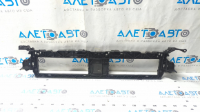 Крепление решетки радиатора Audi A4 B9 17-25