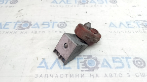 Кронштейн выпускной трассы средней части правый VW Atlas 18-26 2.0T, 3.6 с резинкой