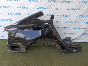 Aripa spate dreapta a Audi A5 F5 18-25 5D este tăiată cu ferăstrăul, neagră, gaură care nu este din fabrică, țepi