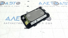 Модуль беспроводной зарядки VW Atlas 23-26