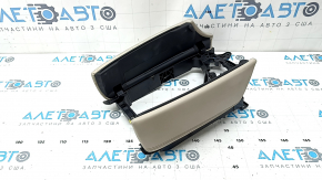 Подлокотник BMW 5 F10 11-16 кожа Nappa Elfenbein Weiss, царапины, под чистку