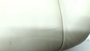 Обшивка подушки водительского сиденья BMW 5 F10 14-16 кожа Nappa Elfenbein Weiss, подогрев, под химчистку, примята, потрескана, царапины