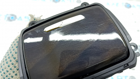 Scrumieră consolă față BMW 5 F10 11-16 cu ornamente din lemn, cu iluminare din spate, zgârieturi, ornamente sparte