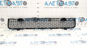 Решетка переднего бампера центральная Mitsubishi Lancer 10-15