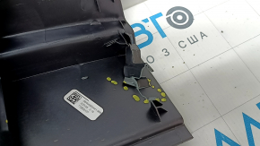 Ornamentele portbagajului Honda CRV 23-26 HEV sunt negre, elementele de fixare sunt rupte, există zgârieturi