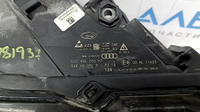 Фара передняя правая в сборе Audi Q7 16-19 Xenon, потрескан лак