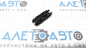 Clemă de montare pe căptușeala plafonului stânga pentru BMW 5 G30 17-23 pe caroserie