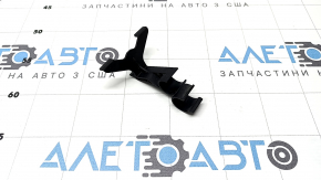 Suport pentru țevile sistemului de răcire, față stânga, BMW 5 G30 17-23, pe cadru auxiliar