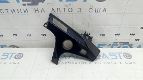 Вставка передней панели водительская правая Audi Q7 16-19 черный глянец, царапины