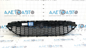Решетка радиатора grill Ford Fiesta 14-19 рест EUR