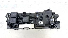 Блок предохранителей ВВБ Ford Fusion mk5 13-20 plug-in
