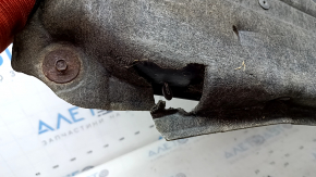 Protecție partea inferioară stângă pentru Honda Accord 14-17 hibrid, element de fixare uzat, rupt