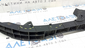 Крепление переднего бампера под фарой правое Honda Accord 13-17 сломаны крепления