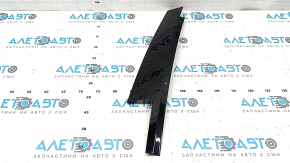 Ornament ușă, lateral spate stânga BMW 5 G30 17-23, negru lucios, zgârieturi
