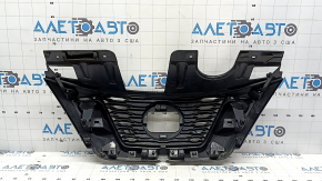 Решетка радиатора grill Nissan Rogue 17-20 без камеры, под радар, под круглую эмблему, japan built, песок