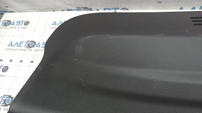 Обшивка двери багажника нижняя Nissan Rogue 14-20 черная, затерта