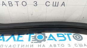 Garnitură de etanșare deschidere ușă spate dreapta Kia Niro 17-22 zgârieturi, uzate