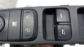Управление стеклоподъемником передним левым Kia Niro 17-22 HEV, PHEV 1 auto, черное, без автоскладывания, потерто, царапины