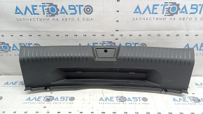 Накладка проема багажника VW Jetta 19-26 черная, царапины