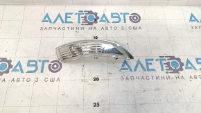 Поворотник зеркала правый Ford Fiesta 11-19
