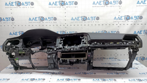 Торпедо передняя панель с AIRBAG VW Jetta 19-26 черная