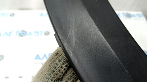 Ornament arc aripă spate stânga Kia Niro 17-19 HEV, PHEV pe bara de protecție, structură, uzată