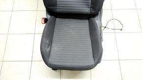 Водительское сиденье VW Jetta 22-26 без airbag, механическое, ткань черная, под химчистку