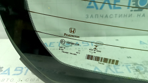 Стекло заднее Honda Accord 18-22 обломан контакт