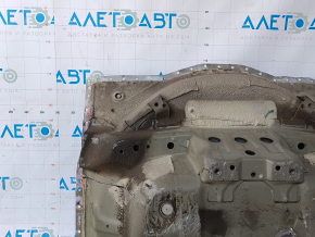 Portbagajul modelului Audi A5 F5 18-25 este găurit