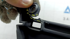 Ornament arc stânga Kia Niro 17-19 HEV, PHEV negru, sub cortină, fără subwoofer, cu mufă, zgârieturi, element de fixare rupt
